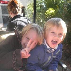 Meet your Posher, Elizabeth